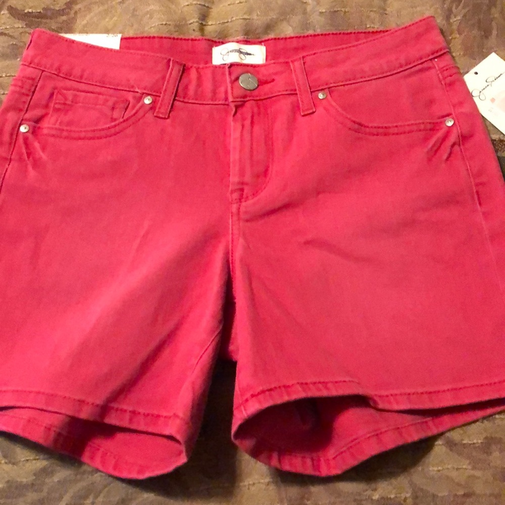Rolled Cuff Short